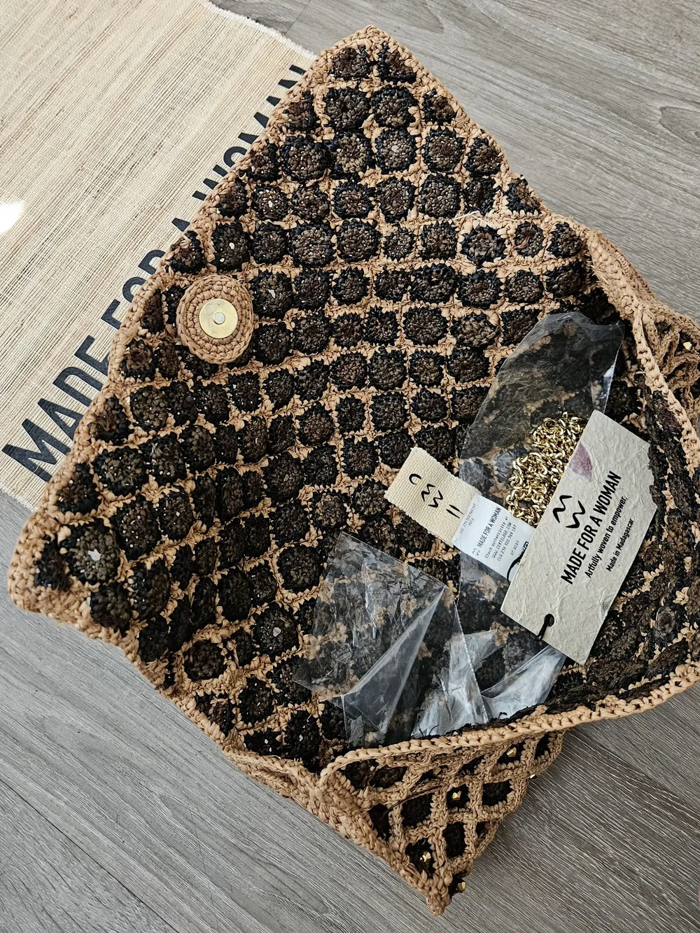 NWT Made for a Woman Vakona Clutch Handwoven Raphia Beaded Madagascar
